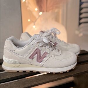 New Balance Women's Cream and Pink Sneakers